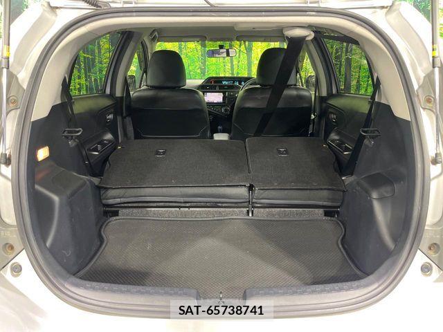 Toyota AQUA 2014-10 7214724-10