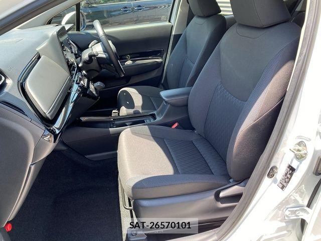 Toyota AQUA 2023-09 7214872-14