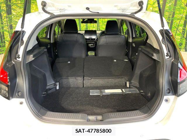 Toyota AQUA 2021-09 7214859-9