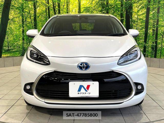 Toyota AQUA 2021-09 7214859-13