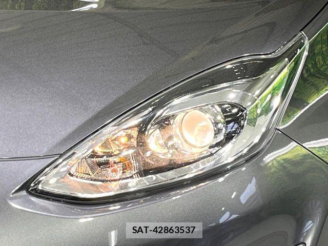 Toyota AQUA 2017-11 7214794-11