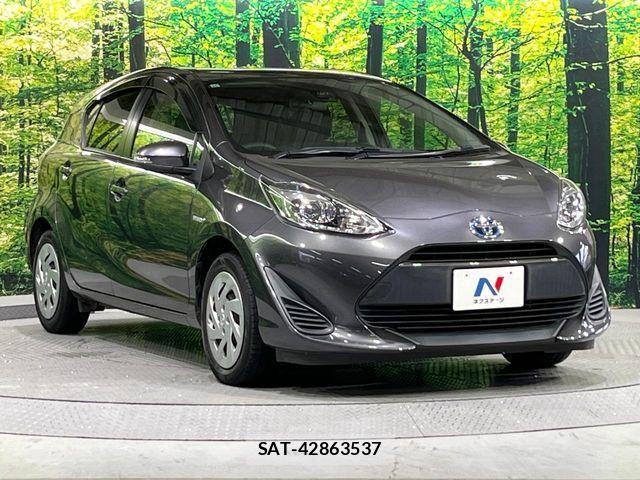 Toyota AQUA 2017-11 7214794-15