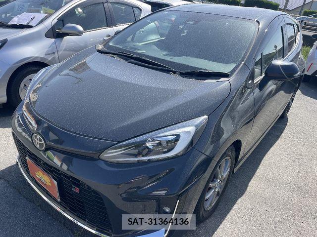 Toyota AQUA 2023-12 7214869-1
