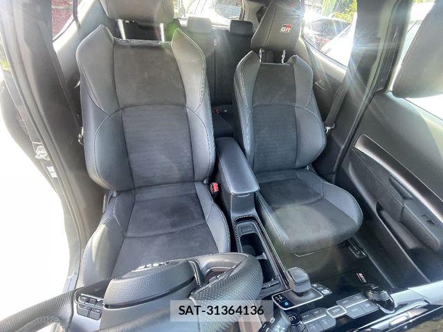 Toyota AQUA 2023-12 7214869-5
