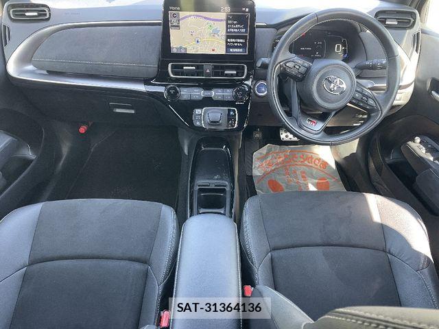 Toyota AQUA 2023-12 7214869-7
