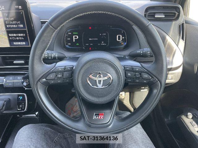 Toyota AQUA 2023-12 7214869-8