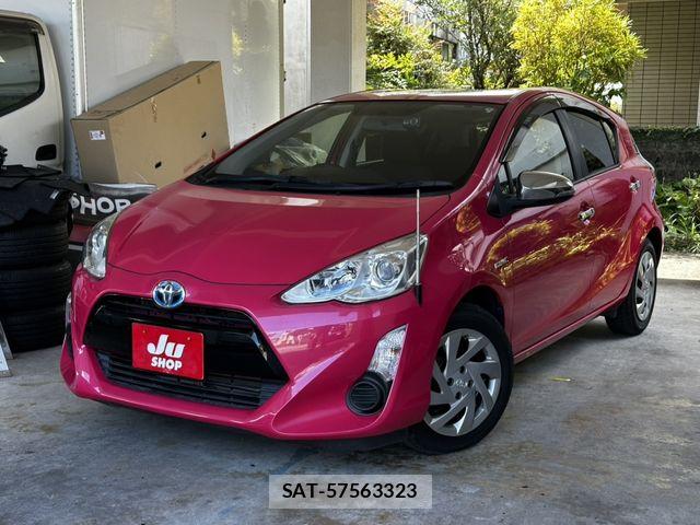Toyota AQUA 2015-06 7214742-0