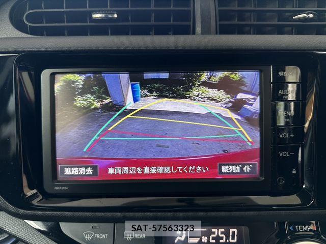 Toyota AQUA 2015-06 7214742-10