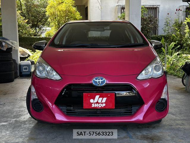 Toyota AQUA 2015-06 7214742-2