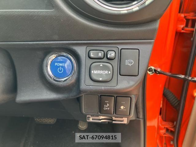 Toyota AQUA 2012-03 7214672-13