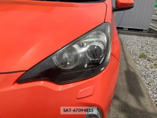 Toyota AQUA 2012-03 7214672-4