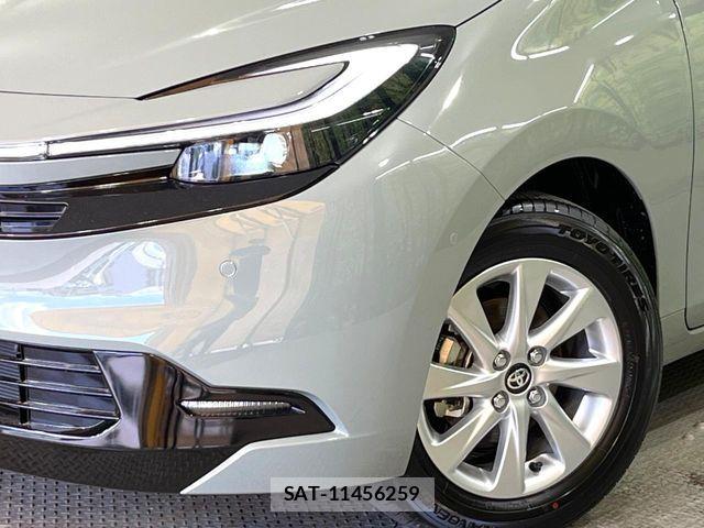 Toyota AQUA 2026-03 7214880-11