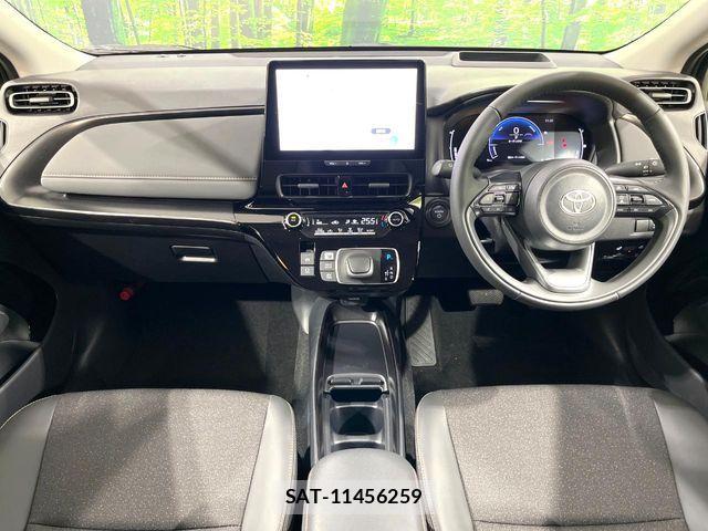 Toyota AQUA 2026-03 7214880-1