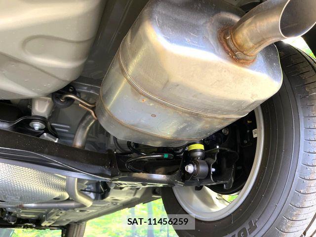 Toyota AQUA 2026-03 7214880-19