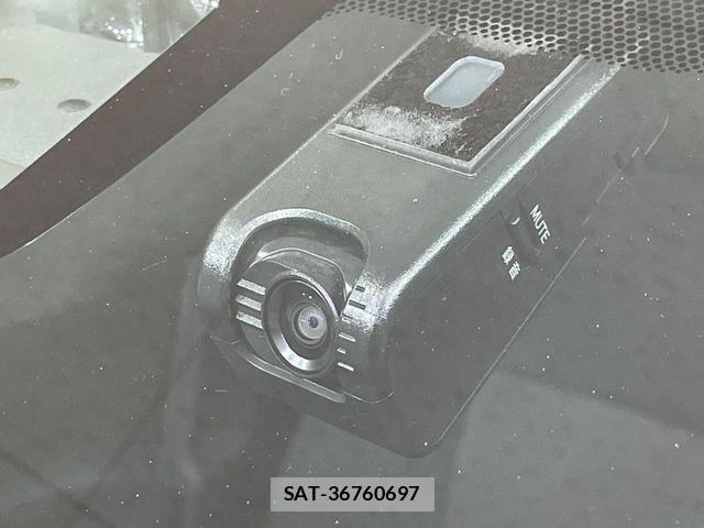 Toyota AQUA 2018-02 7214796-6