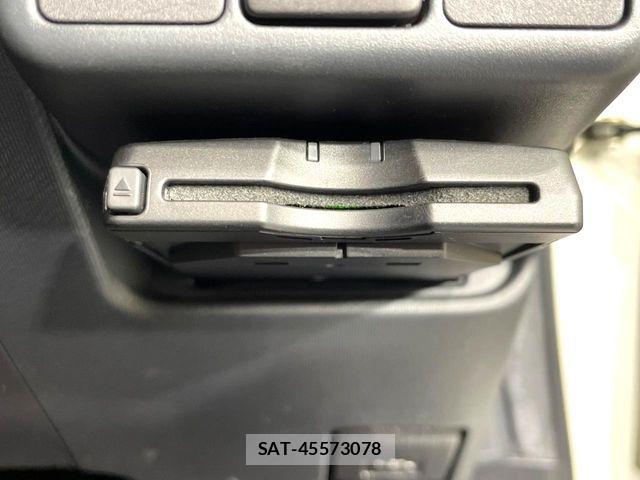 Toyota AQUA 2013-07 7249796-5