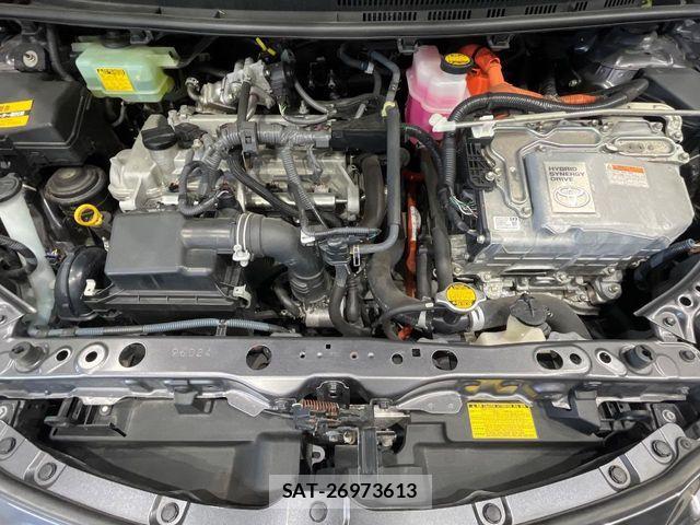 Toyota AQUA 2013-12 7249801-17