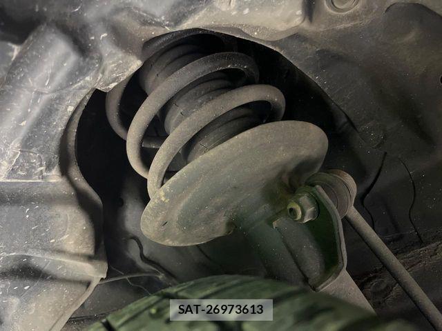 Toyota AQUA 2013-12 7249801-19