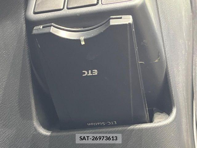 Toyota AQUA 2013-12 7249801-4