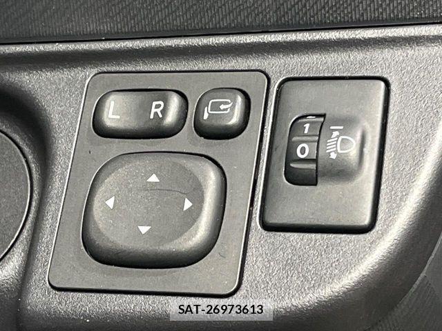Toyota AQUA 2013-12 7249801-6