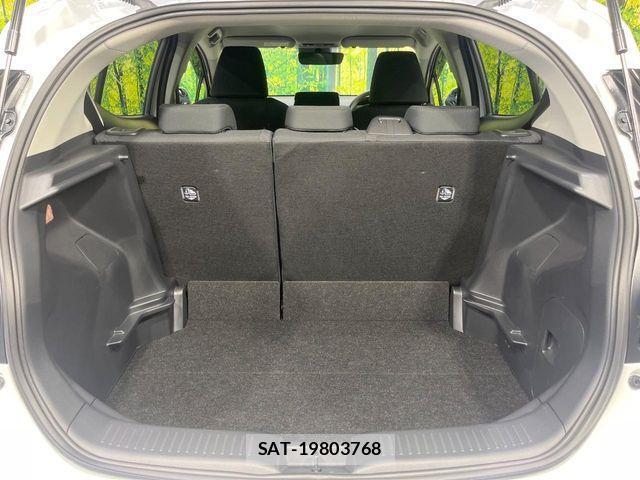 Toyota AQUA 2025-08 7249785-9