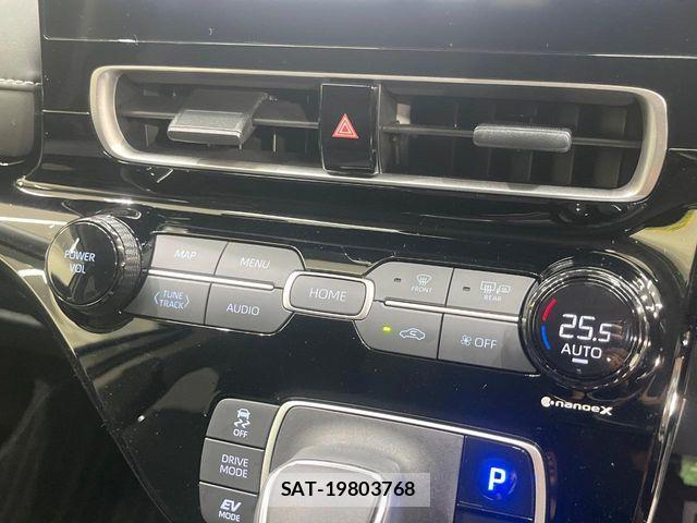 Toyota AQUA 2025-08 7249785-6
