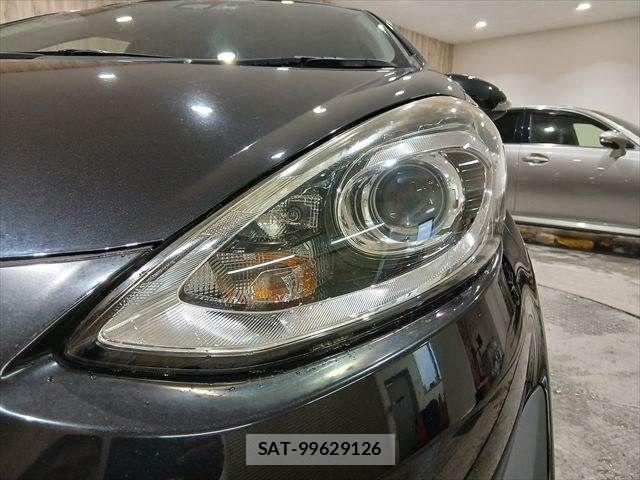 Toyota AQUA 2019-01 7249577-21