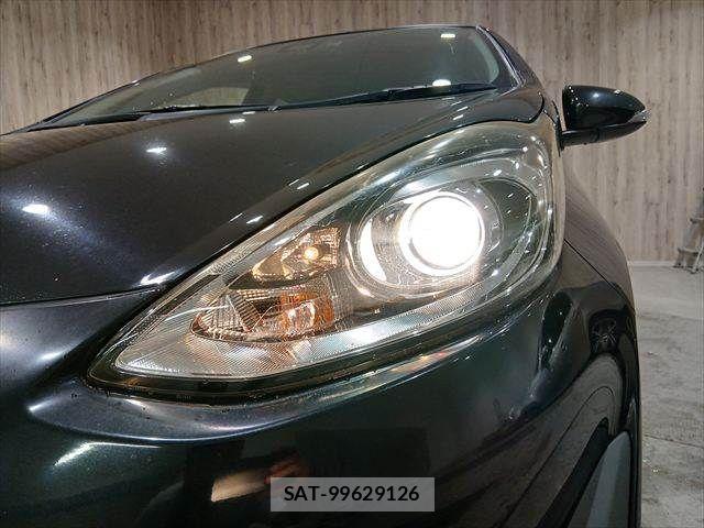 Toyota AQUA 2019-01 7249577-29