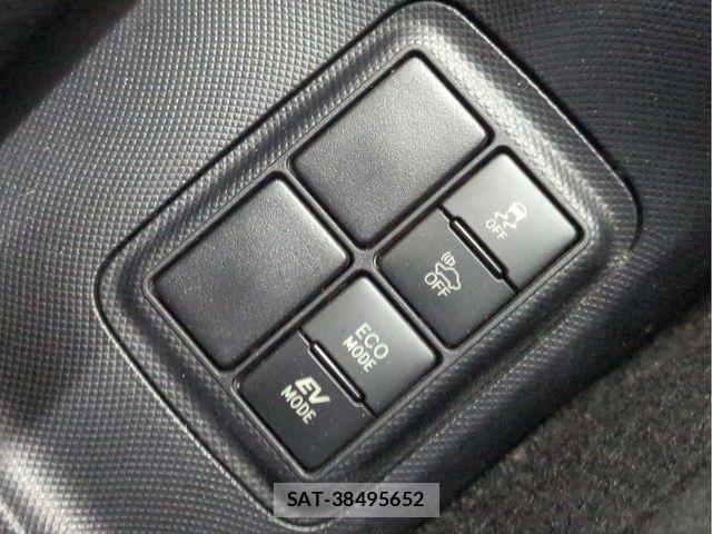 Toyota AQUA 2016-09 7249576-15