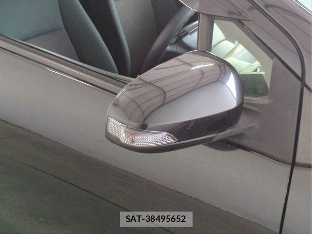 Toyota AQUA 2016-09 7249576-23