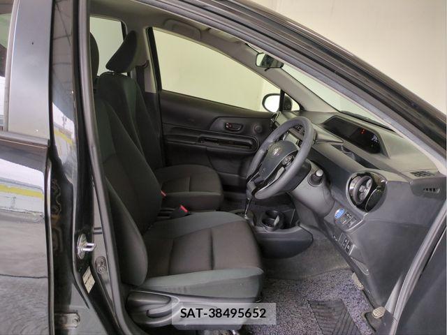 Toyota AQUA 2016-09 7249576-27