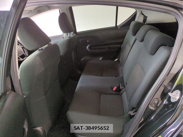 Toyota AQUA 2016-09 7249576-4