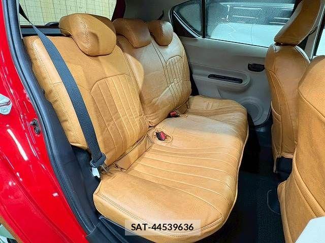 Toyota AQUA 2013-10 7249574-9
