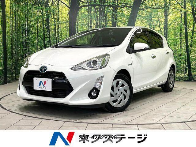 Toyota AQUA 2017-02 7249575-0