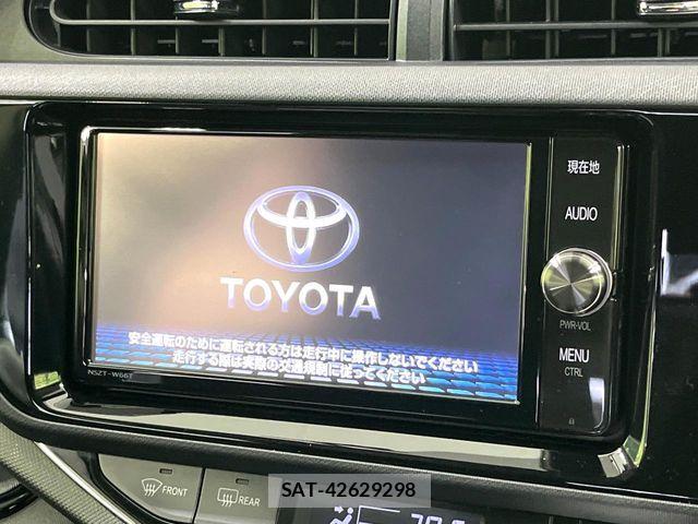 Toyota AQUA 2017-02 7249575-3