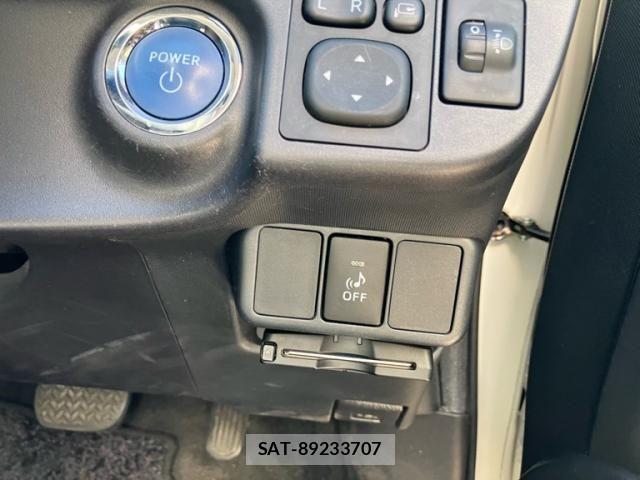 Toyota AQUA 2014-06 7249800-10