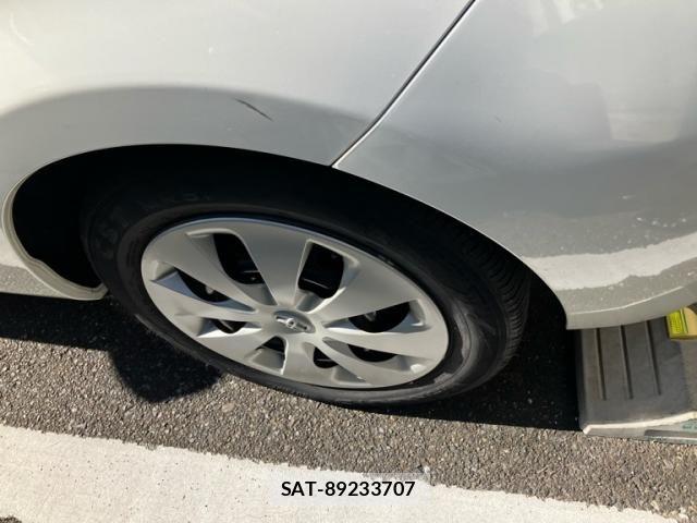 Toyota AQUA 2014-06 7249800-5