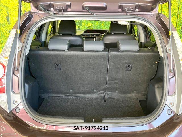 Toyota AQUA 2014-08 7249795-9