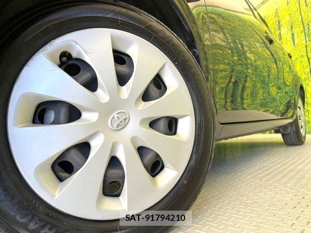 Toyota AQUA 2014-08 7249795-12
