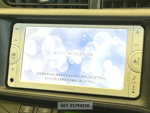 Toyota AQUA 2014-08 7249795-2