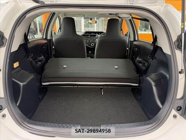 Toyota AQUA 2021-04 7249791-20