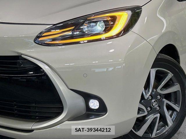 Toyota AQUA 2023-07 7249787-11