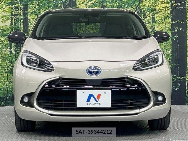 Toyota AQUA 2023-07 7249787-13