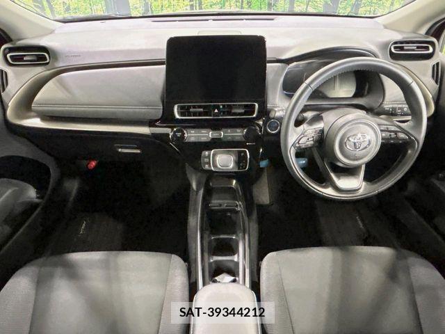 Toyota AQUA 2023-07 7249787-1