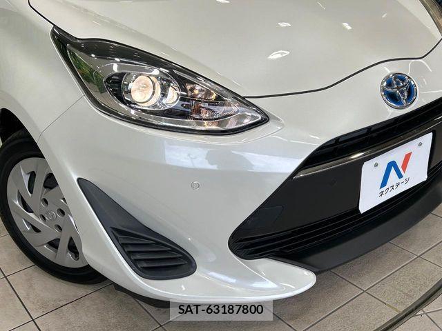 Toyota AQUA 2018-12 7249564-11