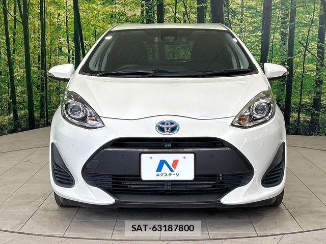 Toyota AQUA 2018-12 7249564-12