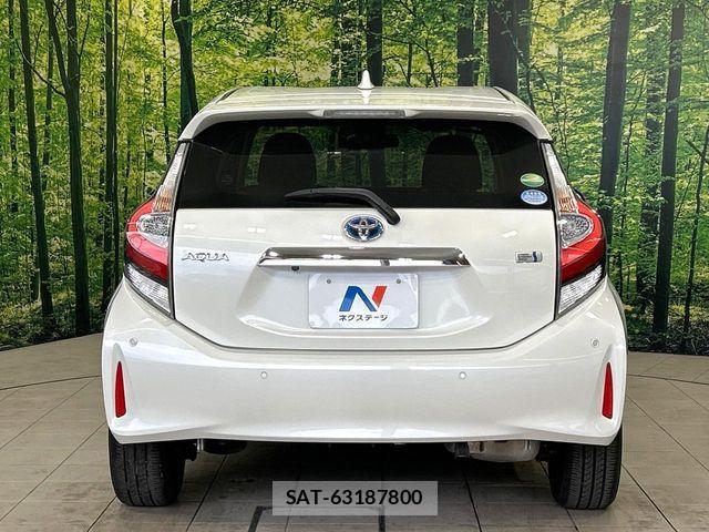 Toyota AQUA 2018-12 7249564-13