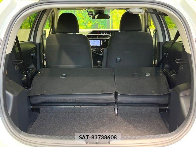 Toyota AQUA 2018-05 7249563-9