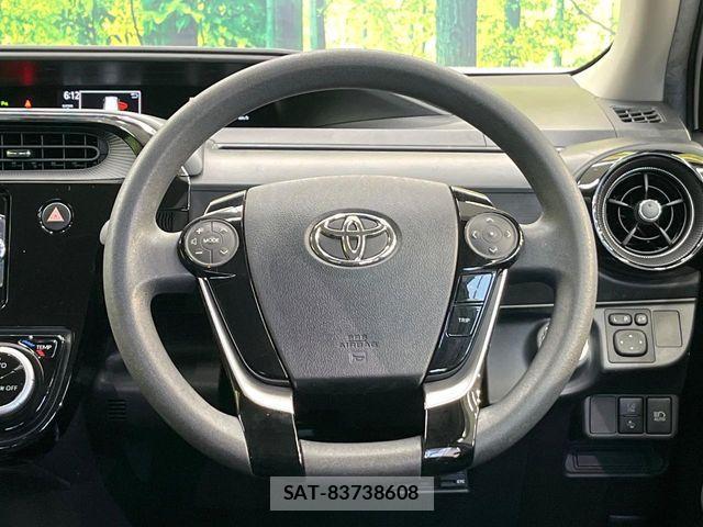 Toyota AQUA 2018-05 7249563-10