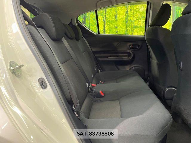 Toyota AQUA 2018-05 7249563-8